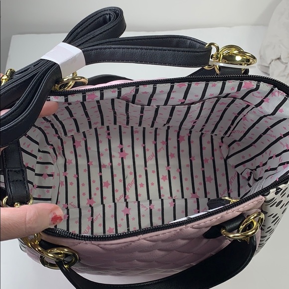 NWT. Betsey Johnson satchel quilted w/animal print - Picture 8 of 8